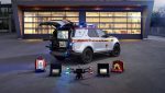 Красный крест Land Rover SVO Red Cross Discovery 2019 06